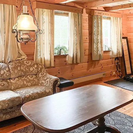 3 Bedroom Cozy In Feriehus Ålesund